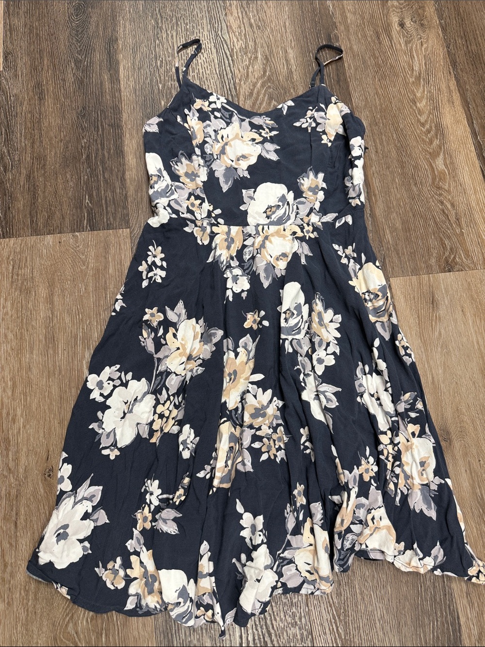 Old Navy Navy Floral Spaghetti-Strap Dress